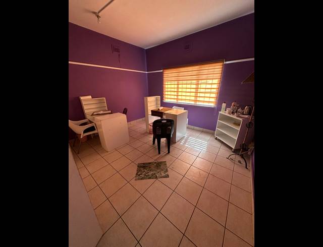65M² BUSINESS TO LET IN PIETERMARITZBURG CENTRAL
